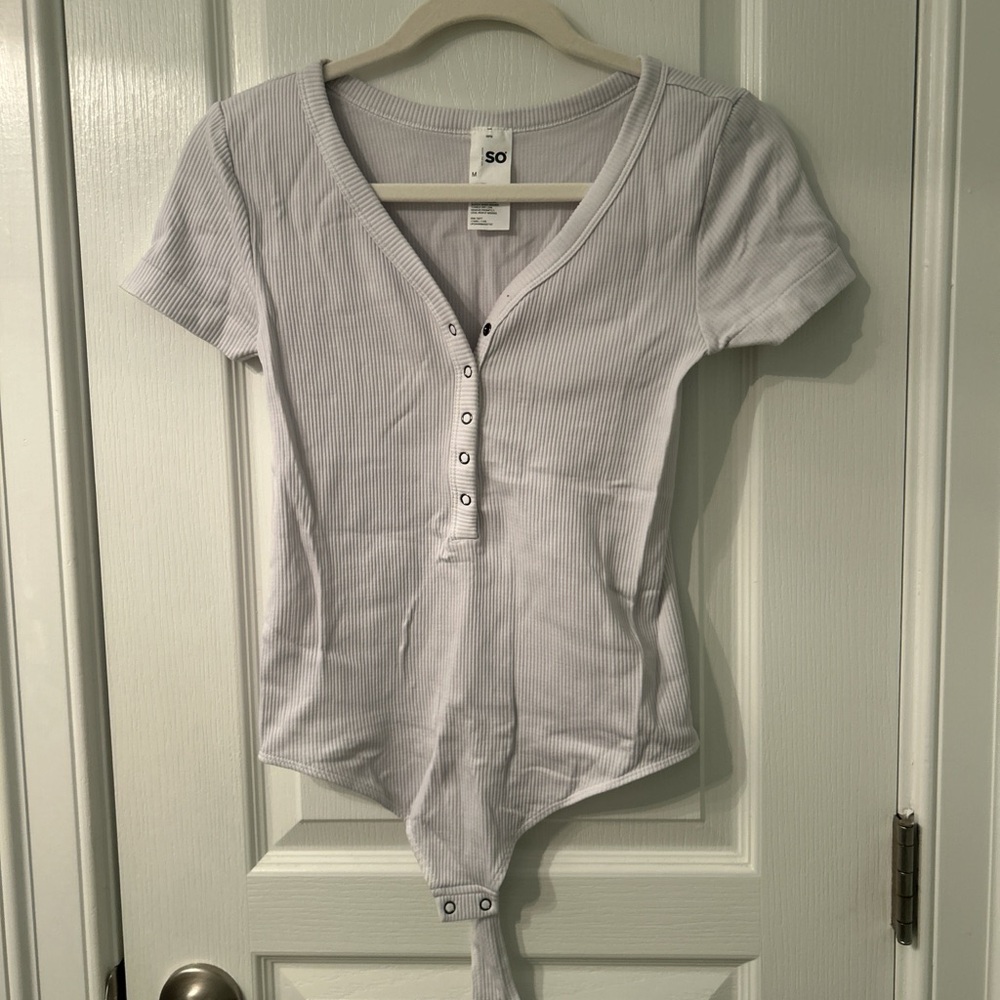 SO White Ribbed Top
